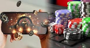 A80Bet Baccarat Live Dealer Table — ကတ်ချပ်ဖြန့်နေသည့် Live Casino မြင်ကွင်း